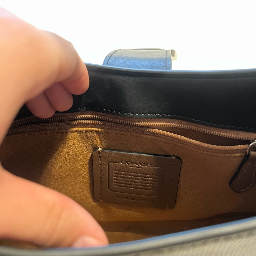Coach Black Leather Eliza Women's Shoulder Bag - Picture 5 of 6